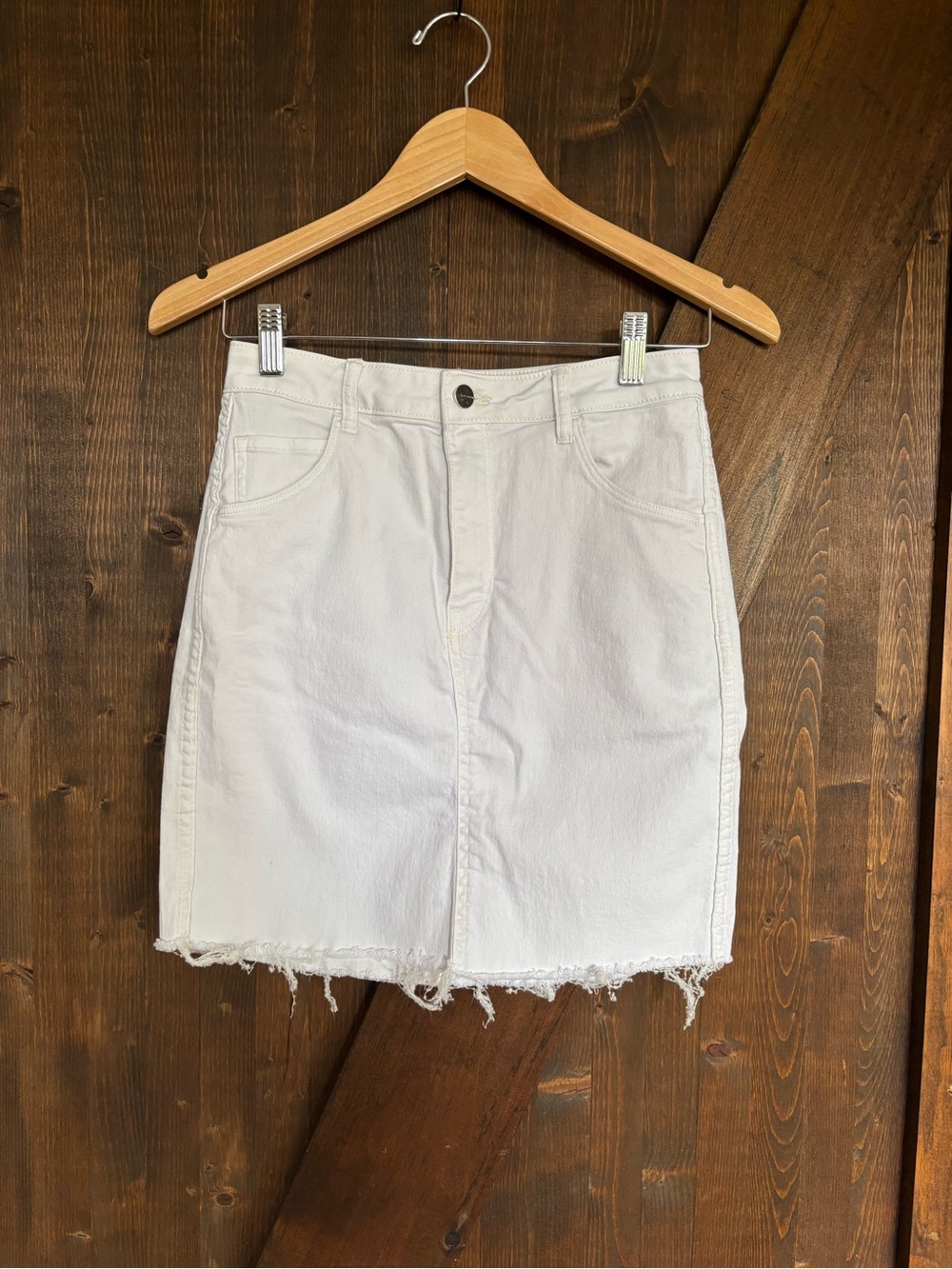 H&M &Denim White High Rise Frayed Hem Denim Skirt